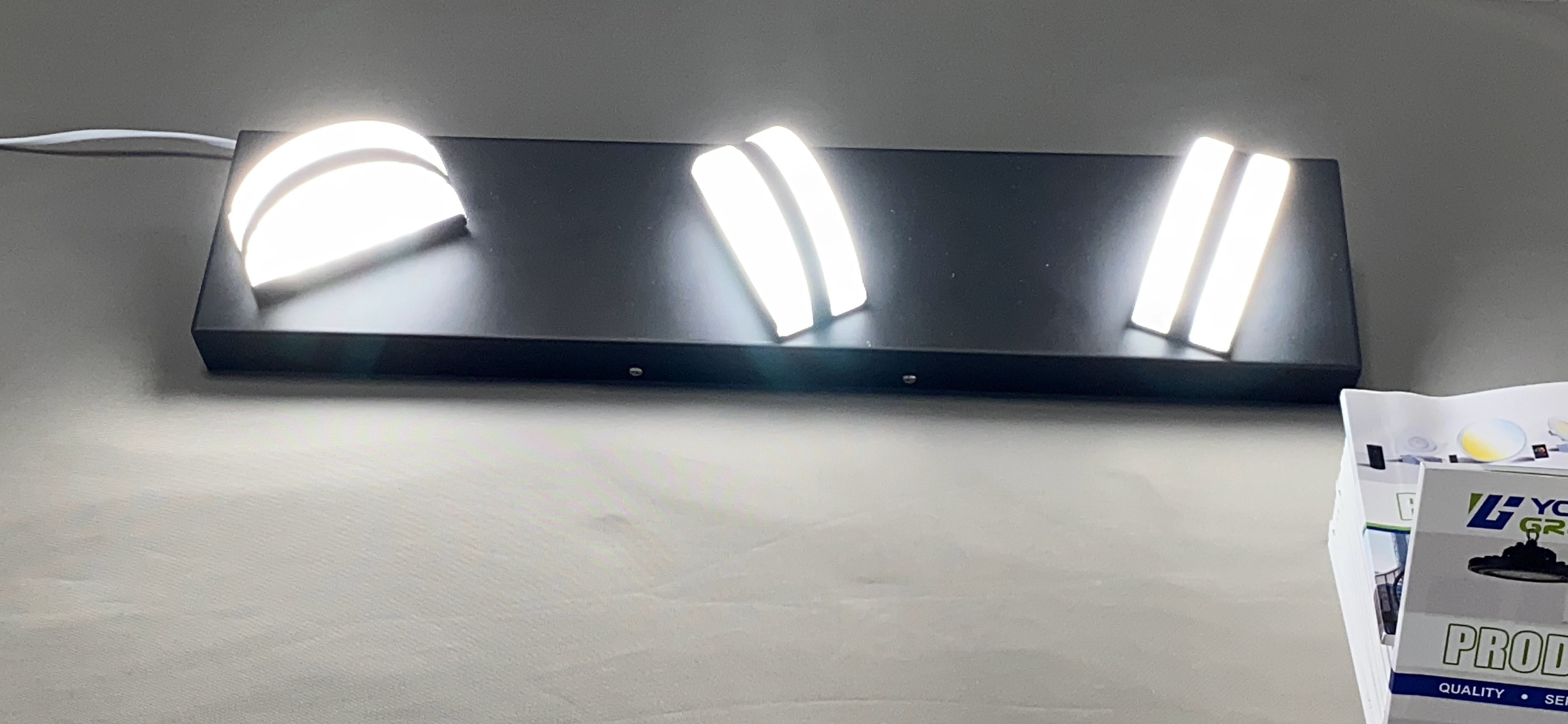 360° Rotatable LED Vanity Light Fixtures Bathroom Wall Light